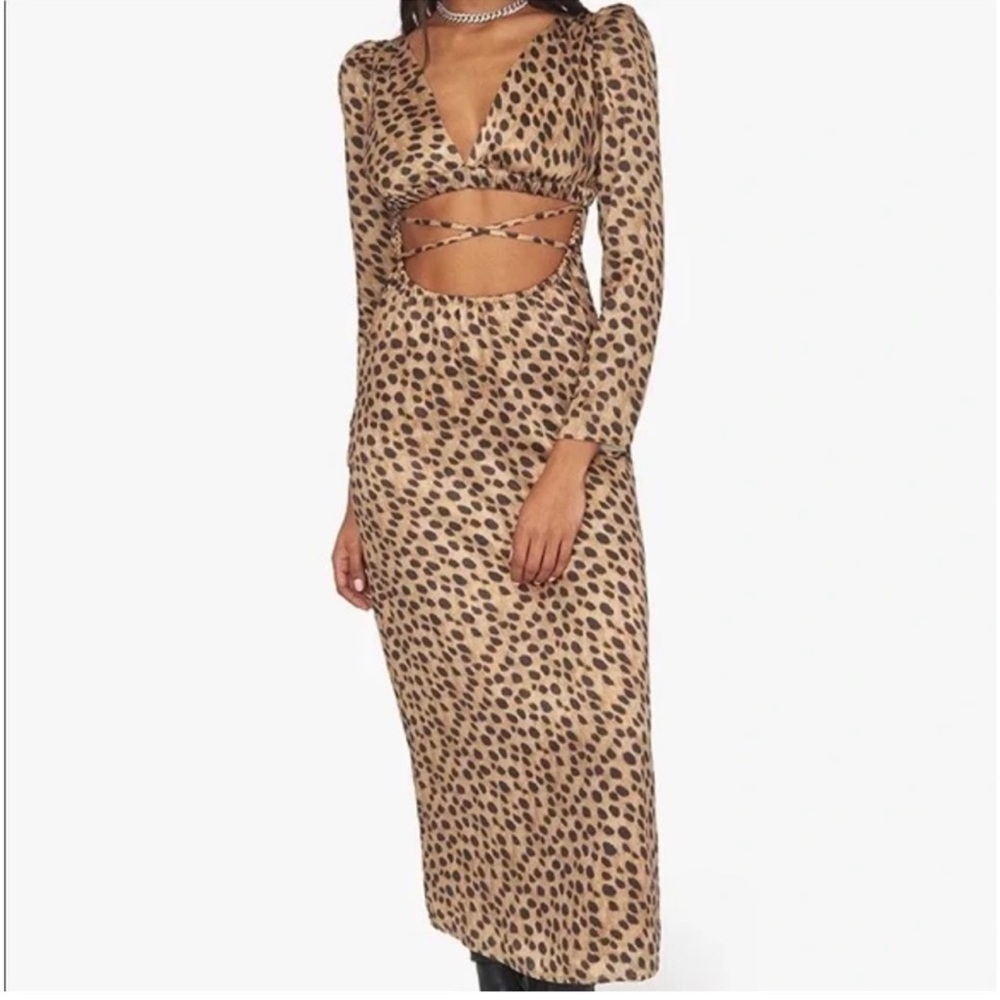 NWOT! WEWOREWHAT Cut Out Open Back Long Sleeve Satin Dress In Leopard Print